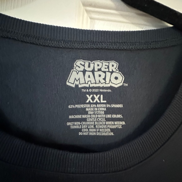 Super Mario Character Sweatshirt – XXL – Official Nintendo – New Condition - Picture 3 of 4